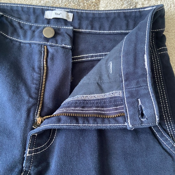 TNA // Carpenter Pant // Size 0 - Picture 6 of 11